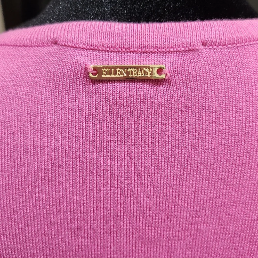 Ellen Tracy Pink Crop Lightweight Solid Cardigan Sweater Size M - Picture 3 of 9